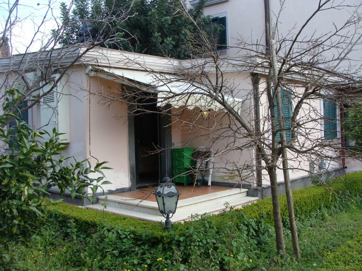 Villa Luisa Portici Bagian luar foto